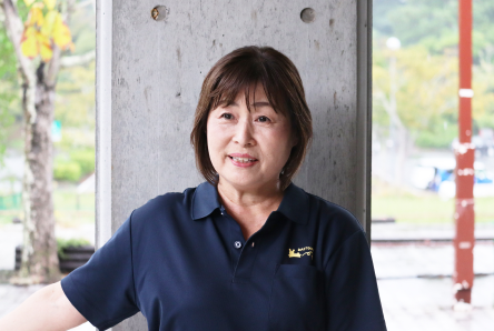 田邉照代